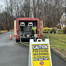 Driveway-Cleaning-in-Piney-Flats-Tennessee-Professional-Pressure-Washing-by-Ryce-Clean 0